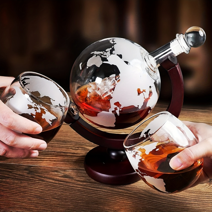 Globe Shaped Whiskey Decanter  - đánh giá và giá Bitters Bottle Set