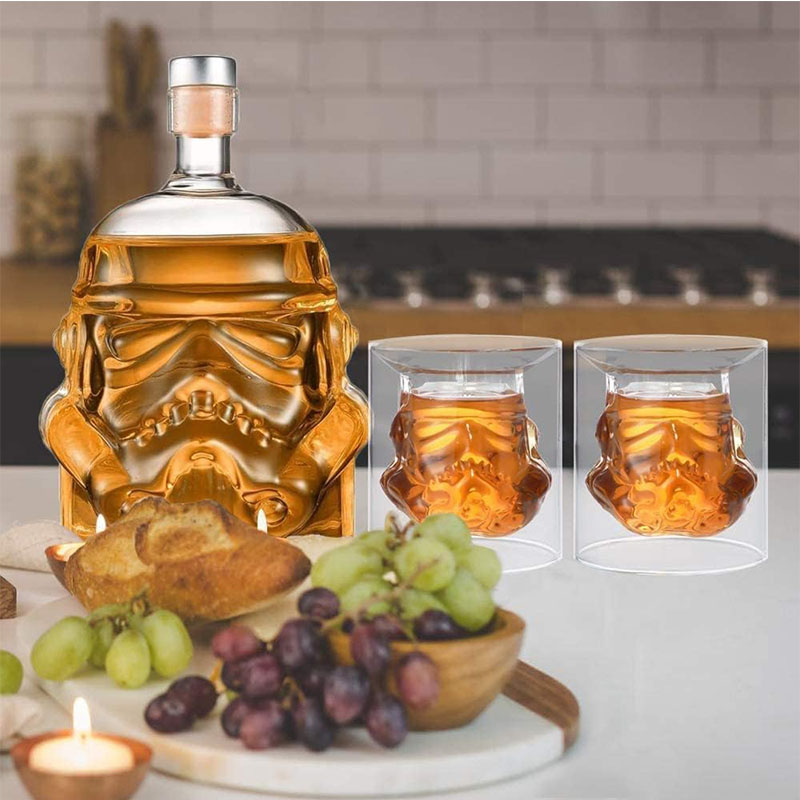 650ml Creative Storm Trooper D - đánh giá và giá Bitters Bottle Set